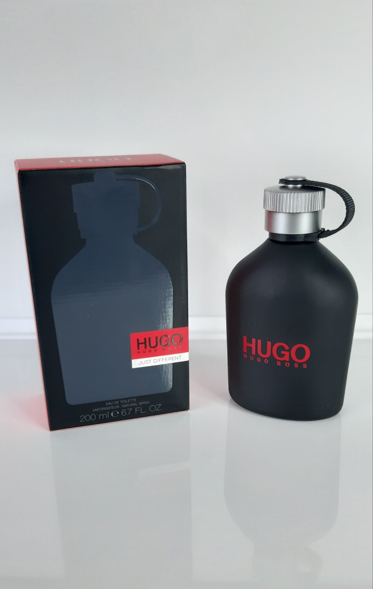 (Oryginalne Perfumy) Hugo Boss Just Different 200ml (Możliwy odbiór)