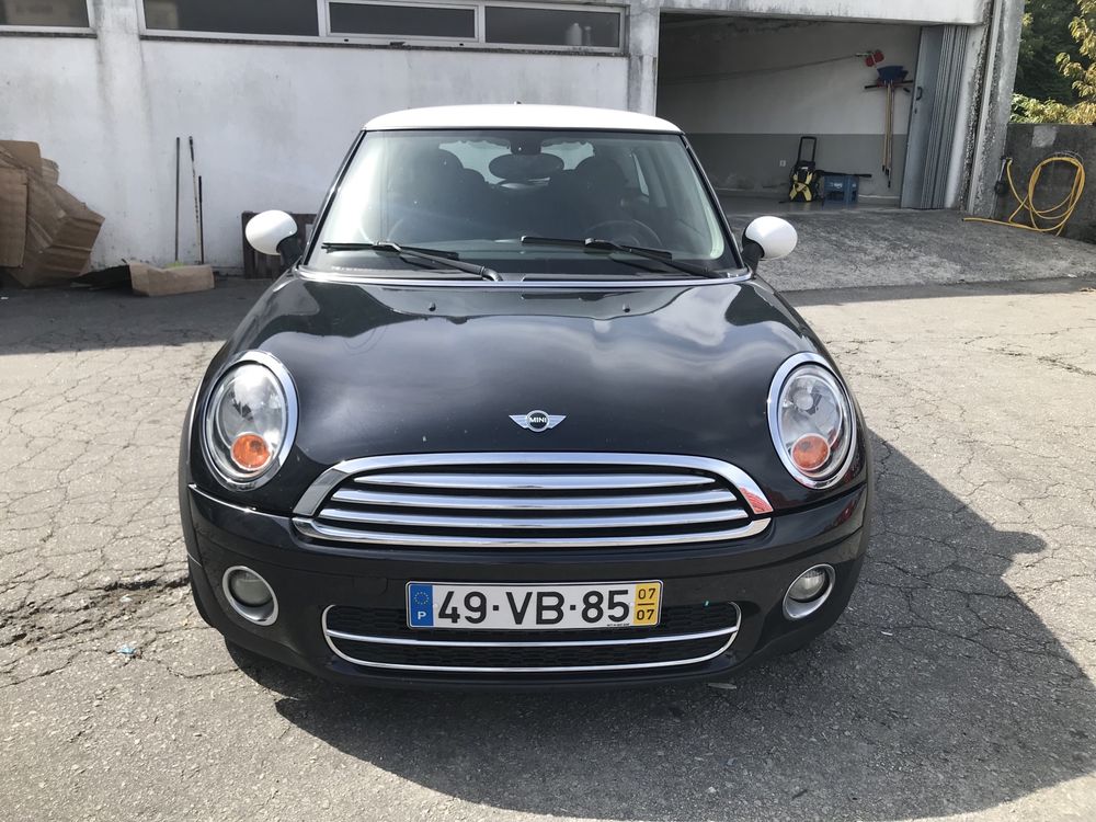 Mini Cooper 1.6D 110cv