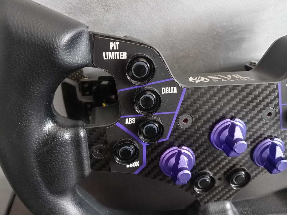 Kierownica simracing Evil Racing DGT v2f Dual Clutch Dan Suzuki Editio