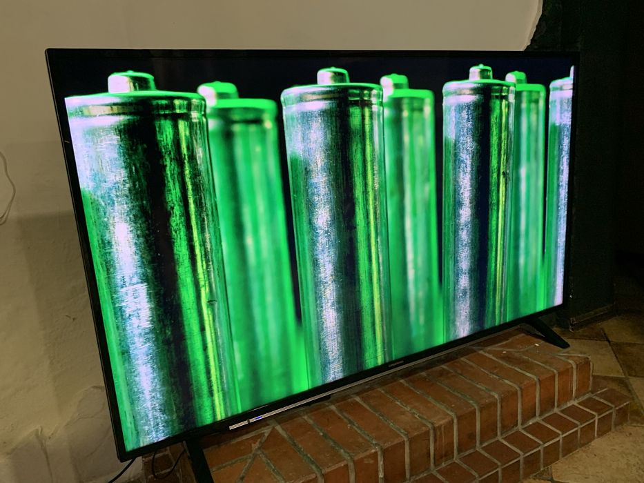 Телевізор grundig 65 4k smart TV