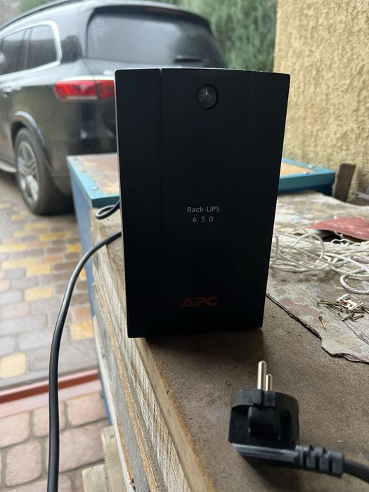 ДБЖ (UPS) APC Back-UPS 650 (BX650CI-RS) З аккумулятором 12ah