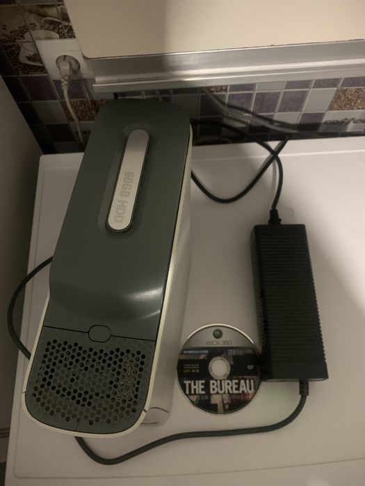 Приставка Xbox 360