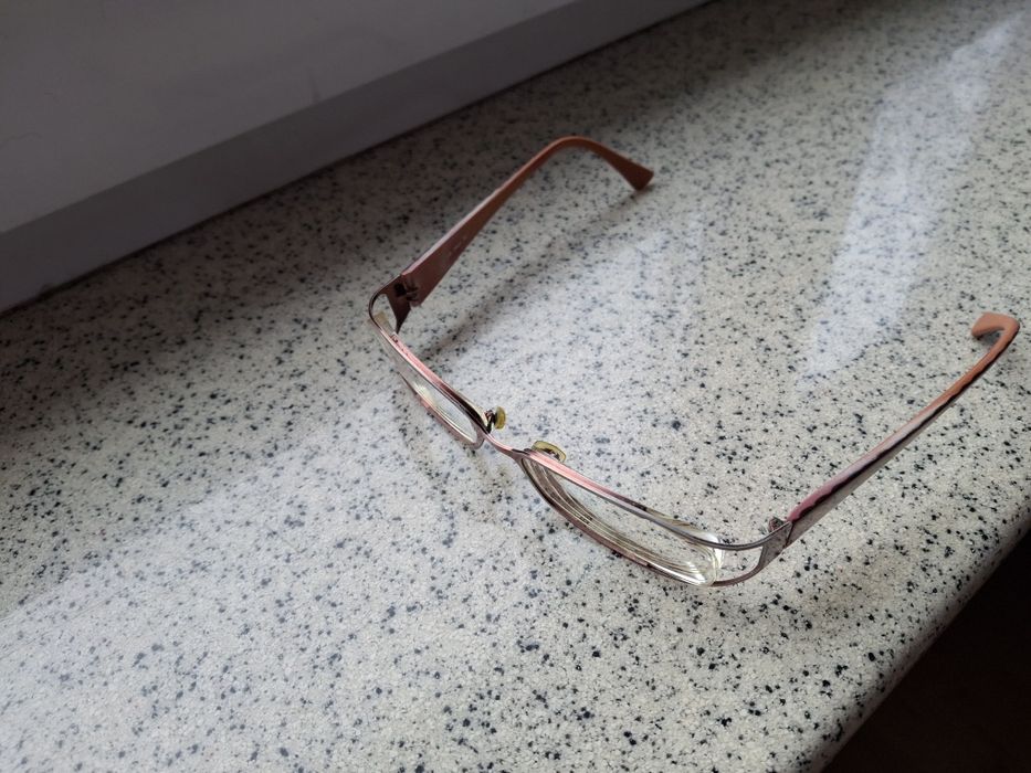 Okulary , oprawki do okularów.  Stan bardzo dobry 3 sztuki.