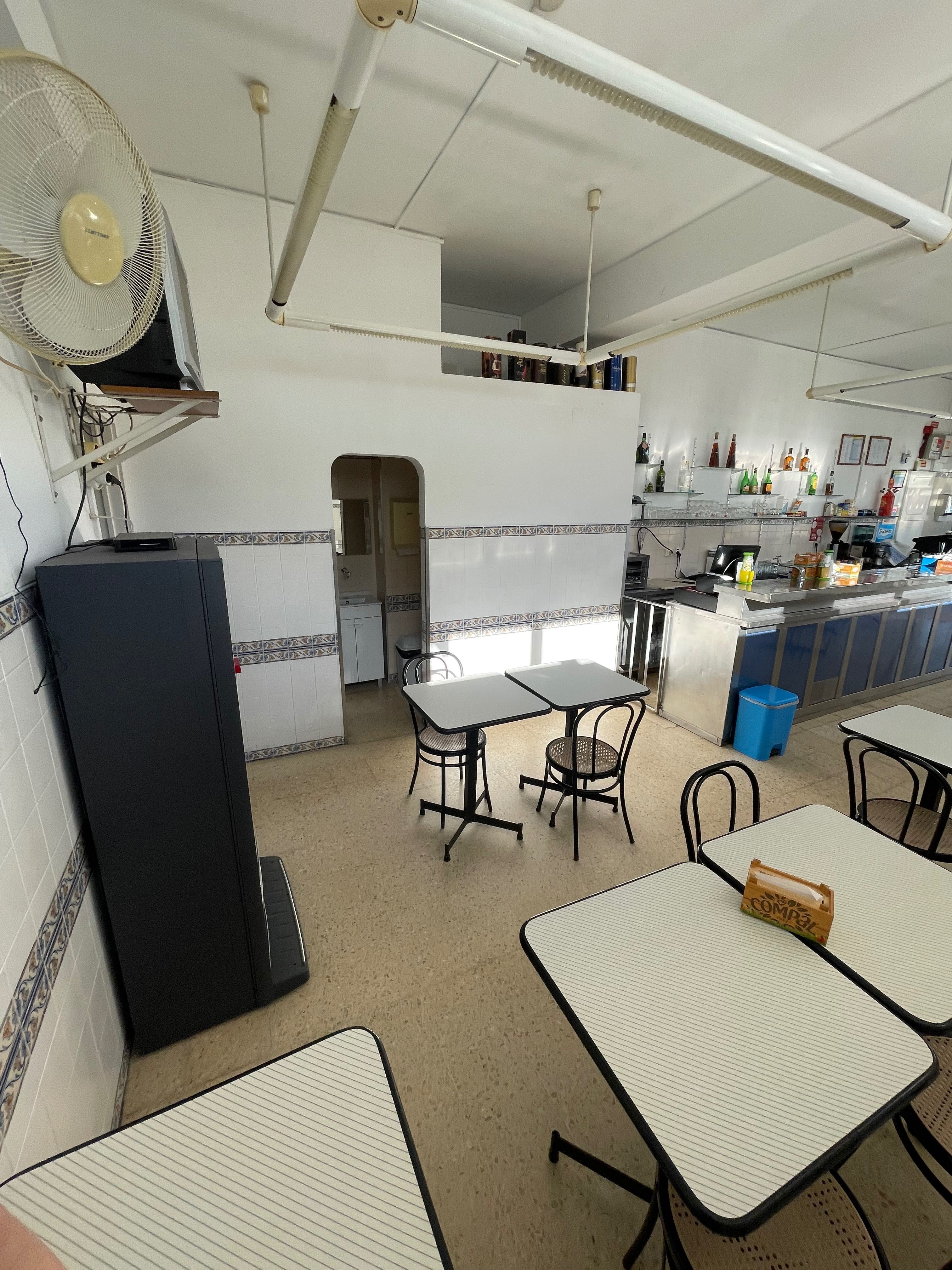 Trespasse de Café/Pastelaria/Snack-Bar – Restelo/Belém, Lisboa