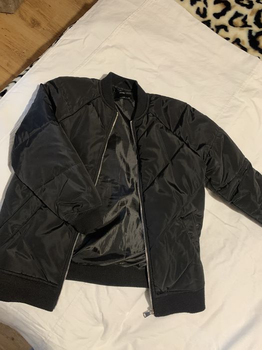 Бомбер жіночій розмір xs