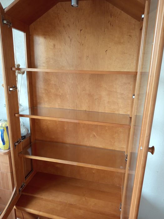 Drewniana przeszklona witryna-oddam za darmo