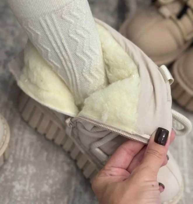 Взуття  дитяче нове