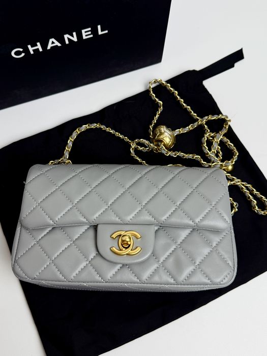 Суска жіноча шкіряна сіра  брендова шанель chanel