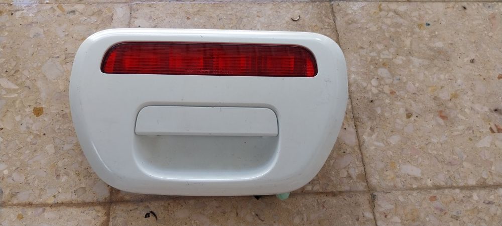 Forolim tras Mitsubishi Strakar