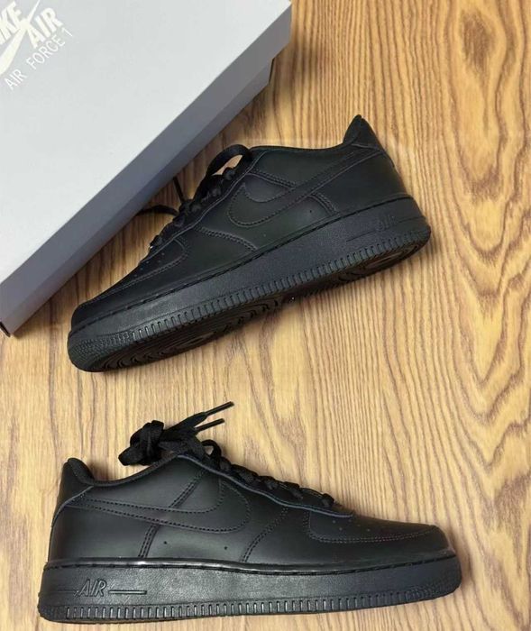 Buty Trampk Nike Air Force 1 Low '07 Black R.44