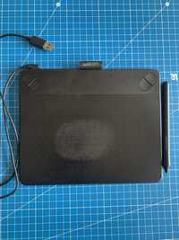Wacom Intuos Pen & Touch tablet