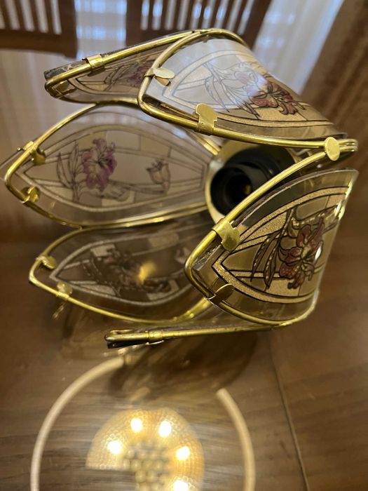 Продаю підвісний світильник-люстру