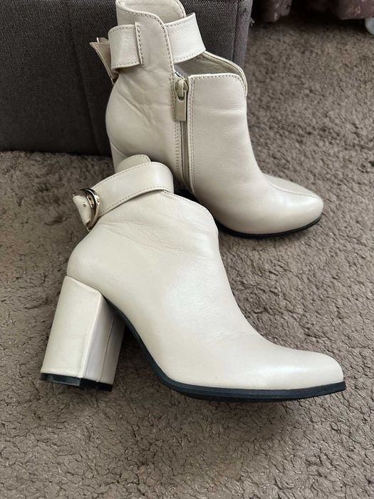 Шкіряні весняно-осінні черевики