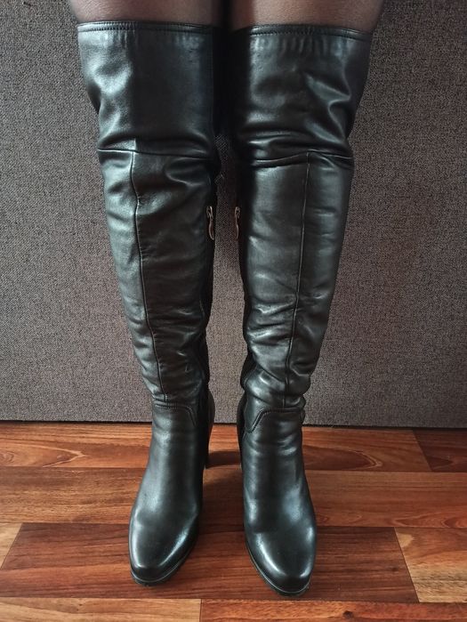 Продам кожаные ботфорты!