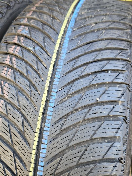 Шины БУ 235 55 R 17 Michelin pilot alpin 5 комплект зима