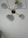 Lampa kule biale zlota