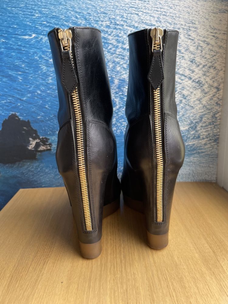 Осенние кожаные сапоги JIL SANDER