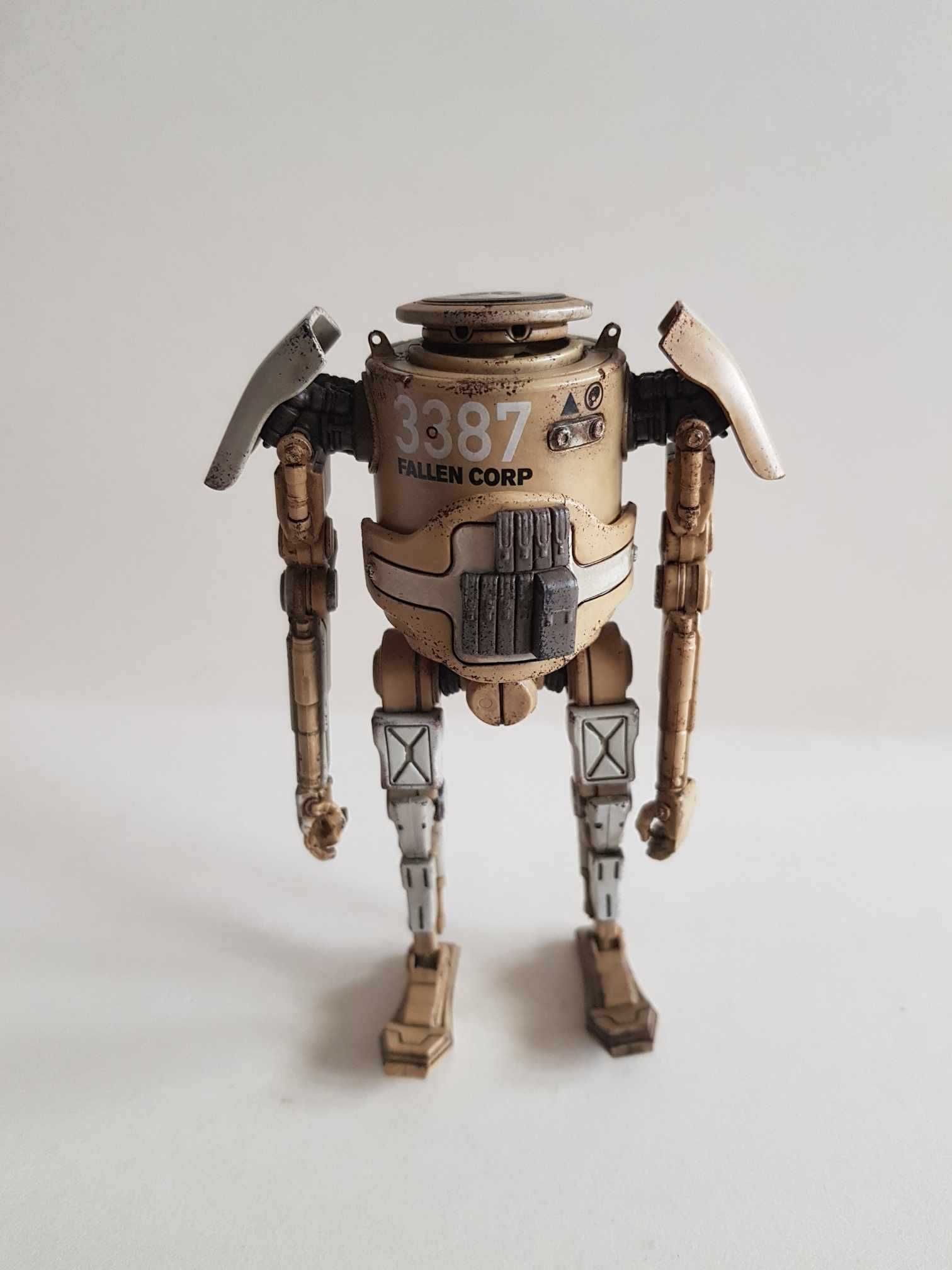 Figurka Underverse Pocket Universe - 1/18 WWR Bramble MK8 jak Joy Toy