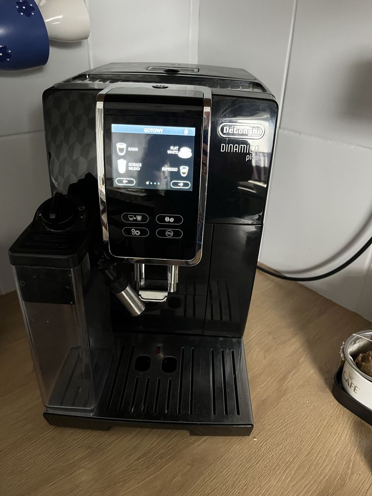 Expres DeLonghi Dinamica Plus Ecam 370.70.B