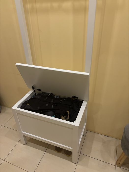 IKEA Hemnes szafka łazienkowa ława ze skrzynią biała wieszak