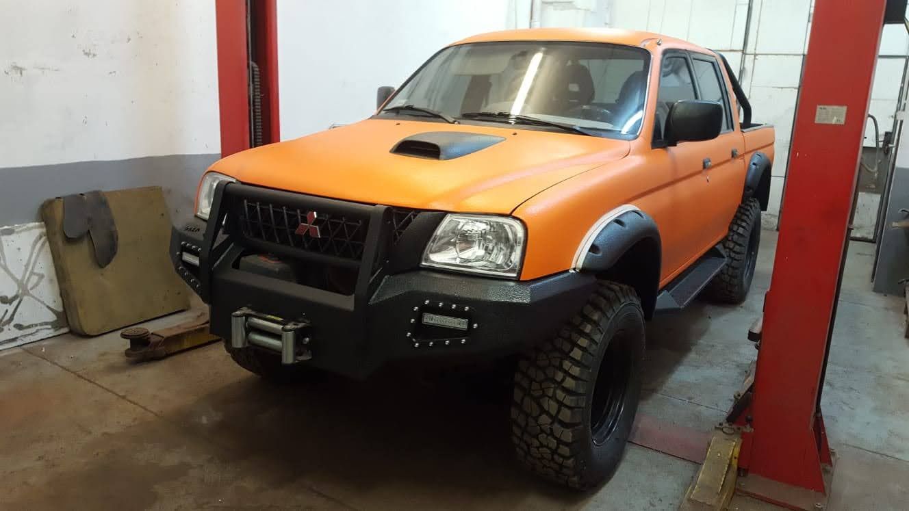 Zderzak Mitsubishi L200 metalowy