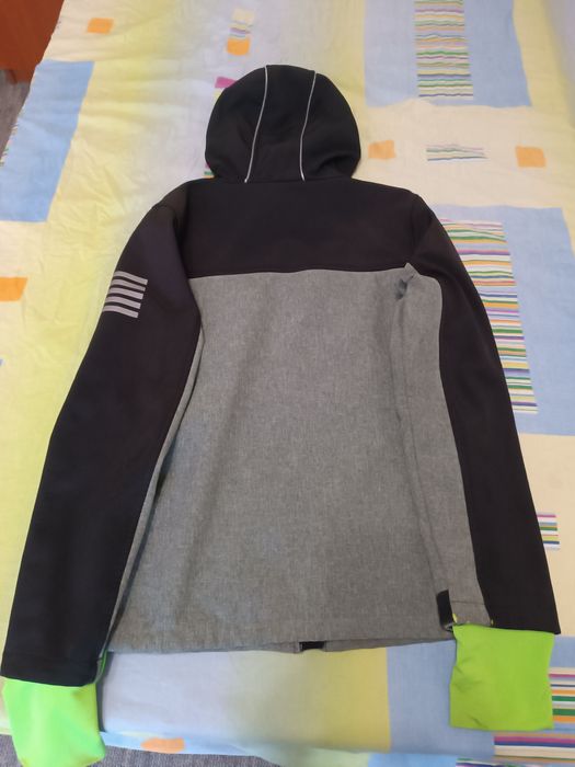 Курточка весна осінь