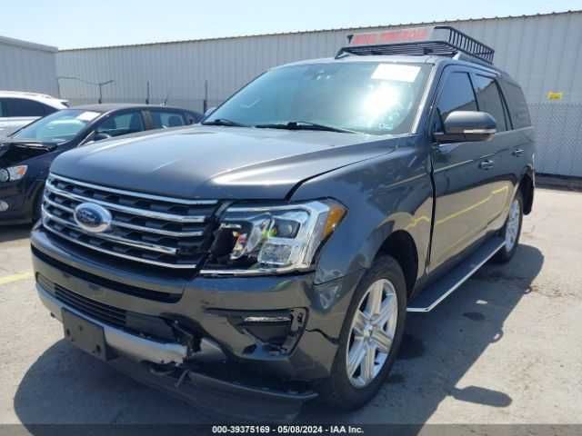 Ford Expedition XLT 2021