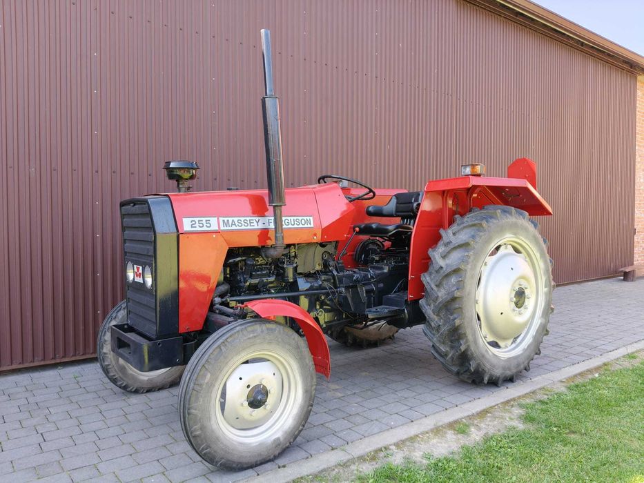 Ursus MF 255 Pierwszy właściciel