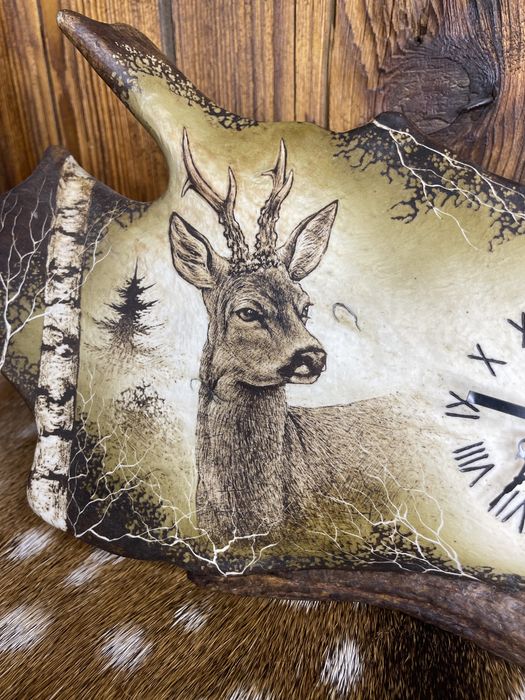 Zegar z poroża w porożu rzeźba prezent kozioł jeleń P365