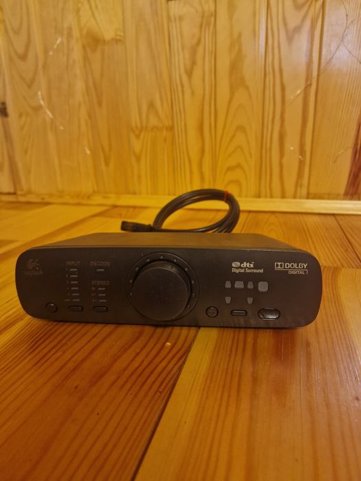 Пульт керування  Logitech z906