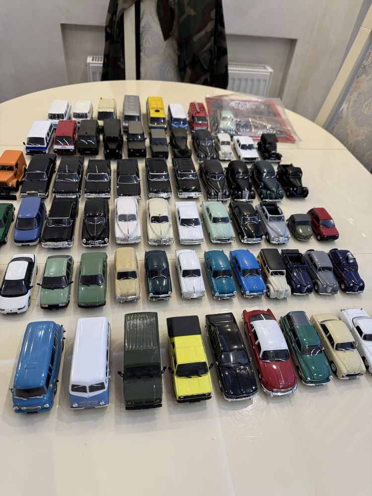 Продам маштабные модели 1/43 автомобилей Ссср