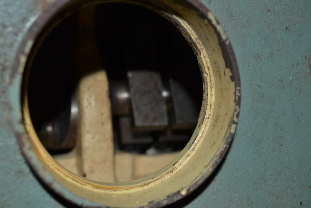 Насос многоотводный 12-4