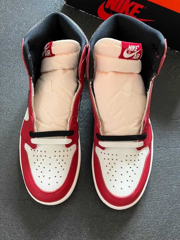 A-Jordan1RetroHighOGChicagoLostAndFound r-40