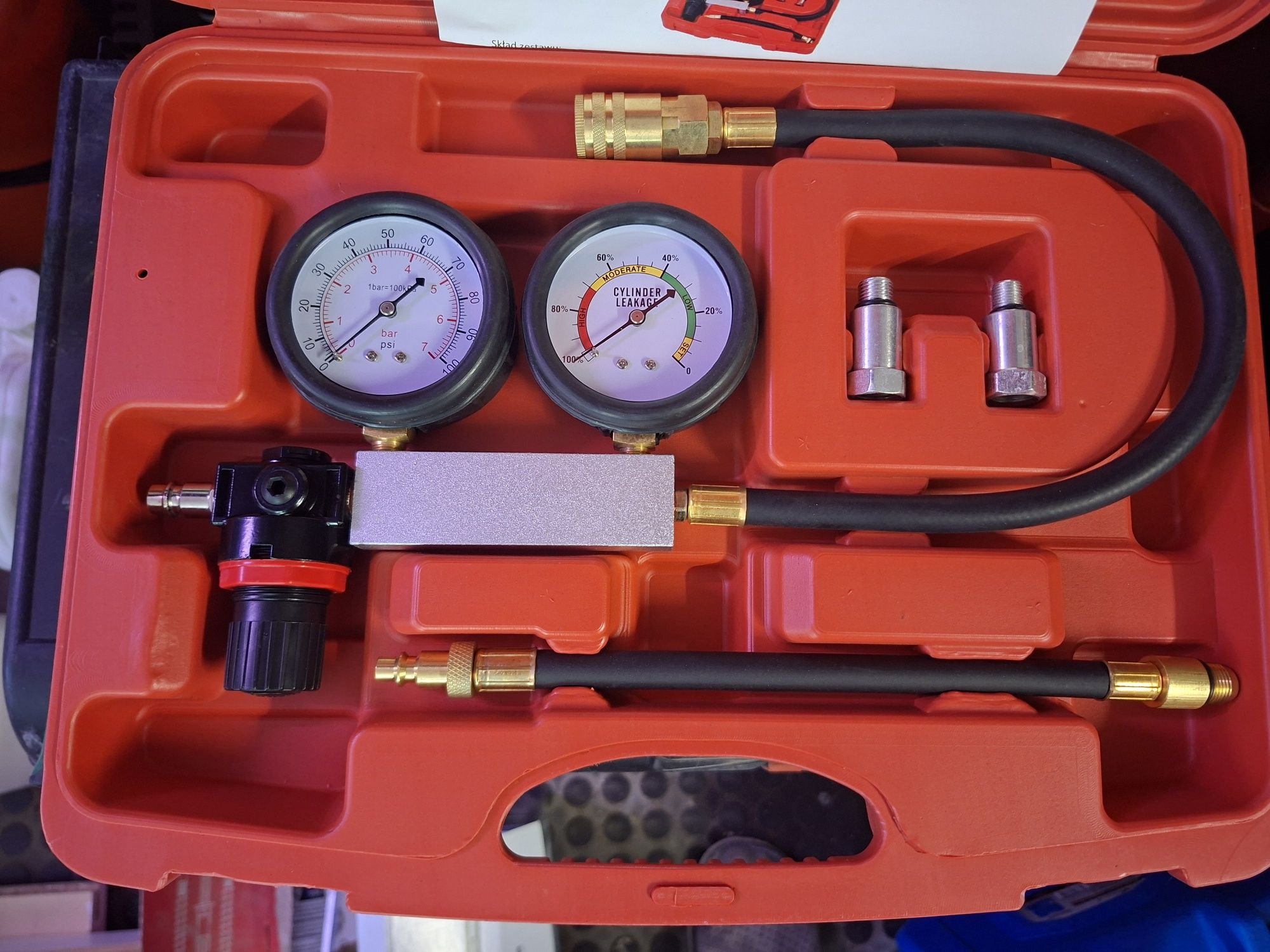 Tester szczelności cylindrów.