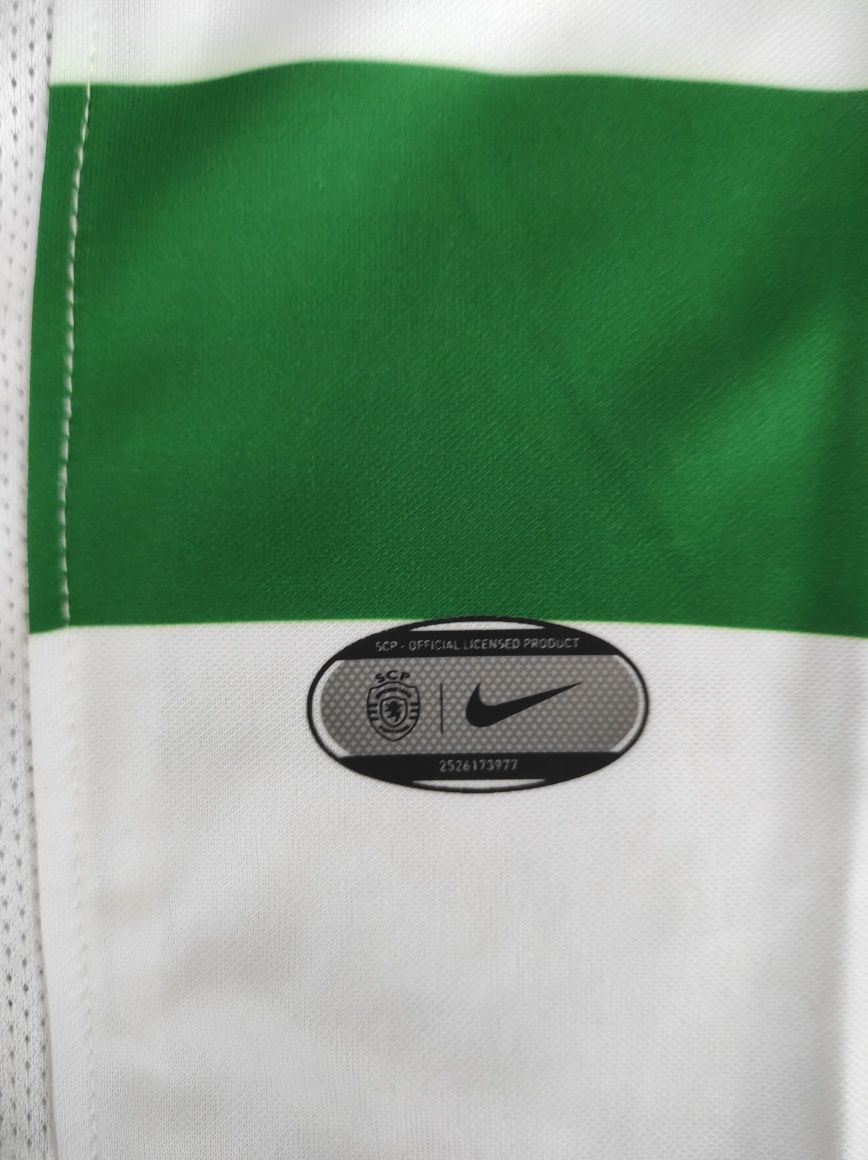 Camisola do Sporting, época 25/26, tamanho M, com o Nome: Vânia, N°10