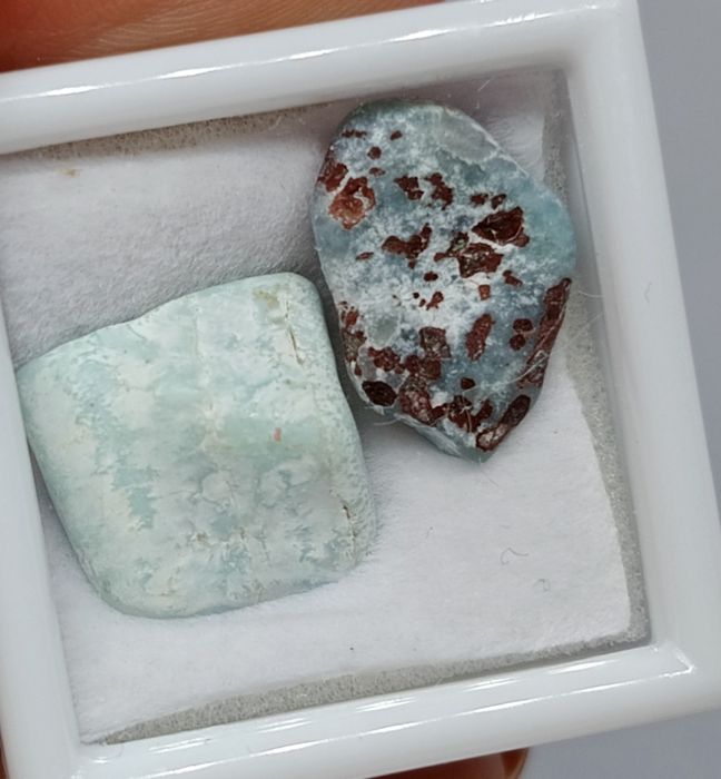 Larimar Dominikana rzadki kamień minerał