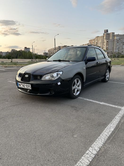 Продам машину subaru impeza 2005