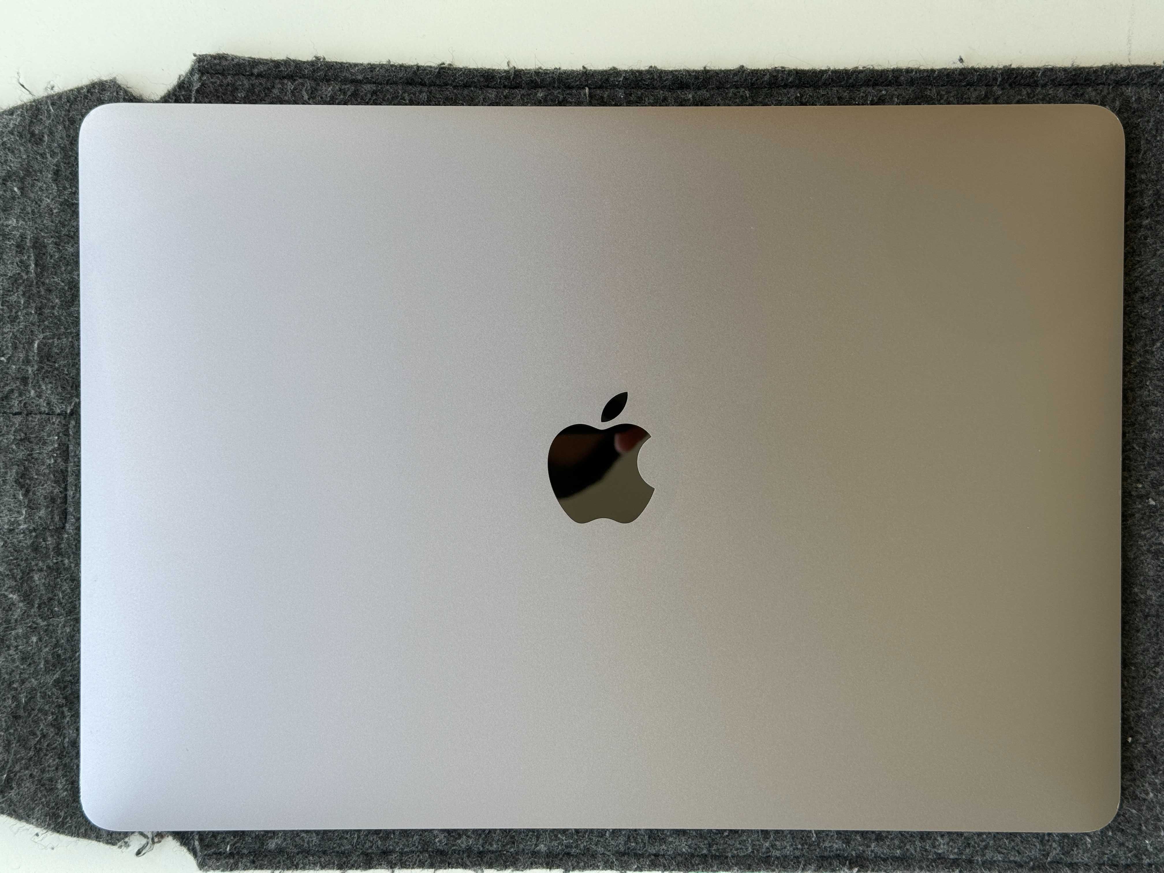 Macbook Pro M1 2020 16/512 Touch Bar Space Gray