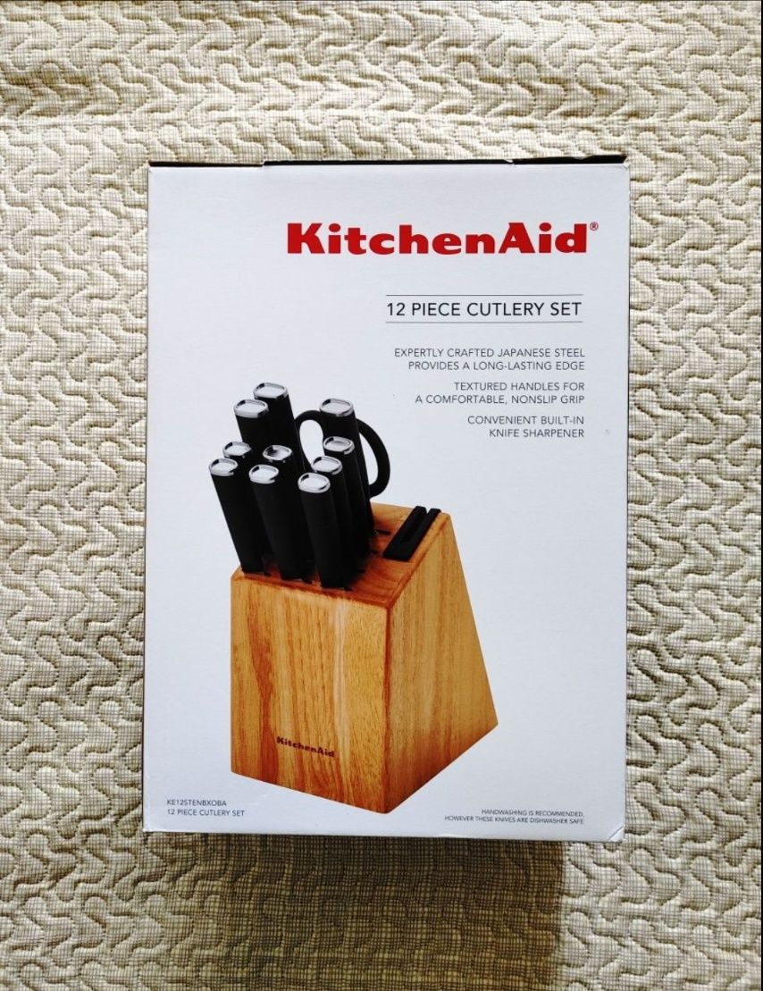 Набір ножів  KitchenAid на 12-предметів