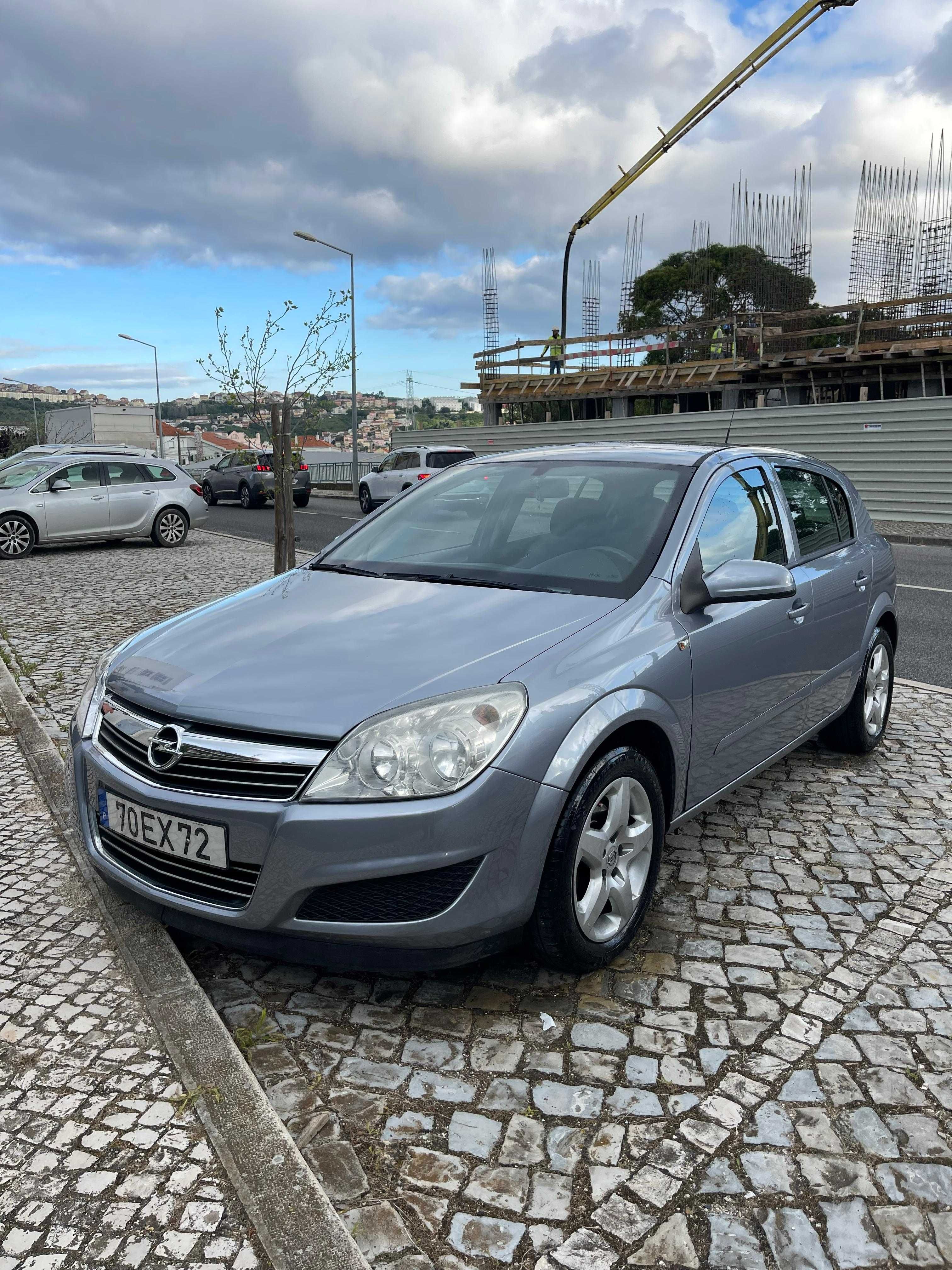 Opel Astra 1.3 CDTI Cosmo
