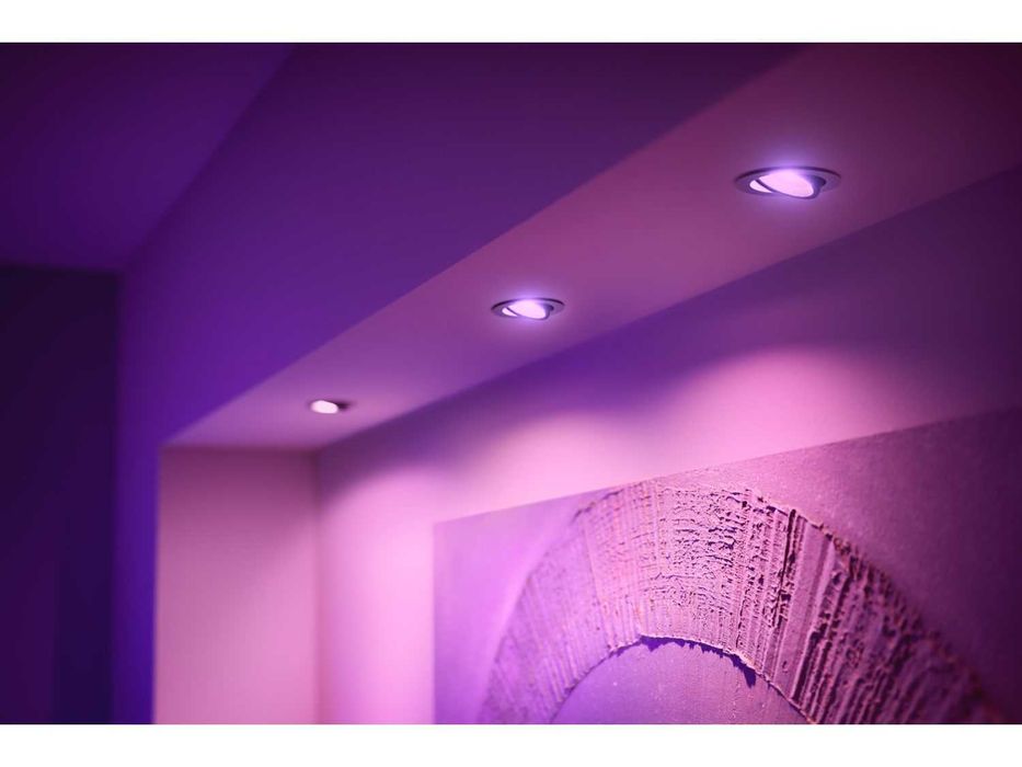 Kit de 3 focos Centura Philips Hue Color & White Ambiance