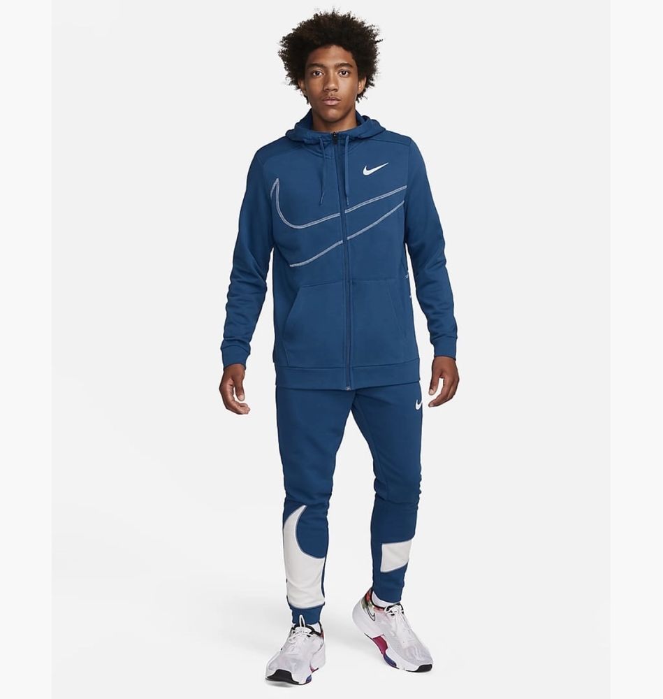 Мужской спортивный костюм Nike Dri-Fit M