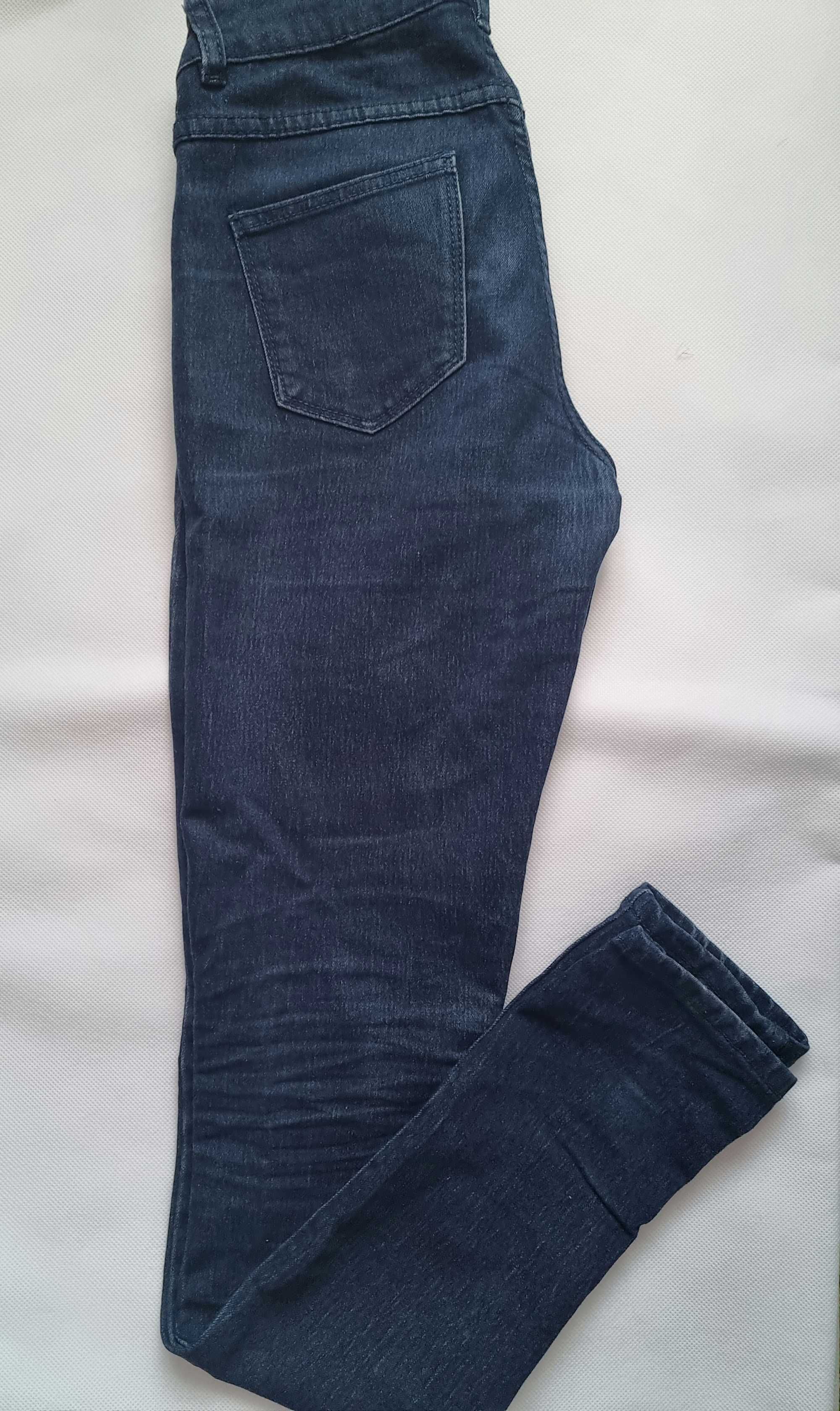 Ciemne spodnie jeansowe, denim, damskie