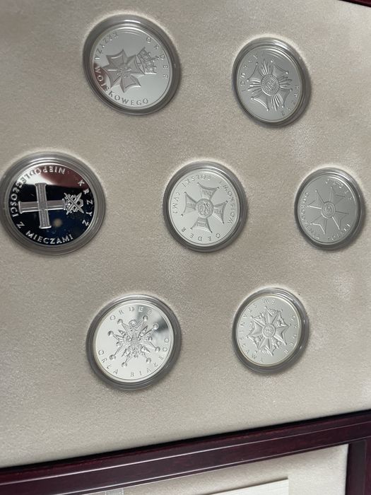 symbole i odznaczenia panstwowe ordery i odznaczenia Państwowe