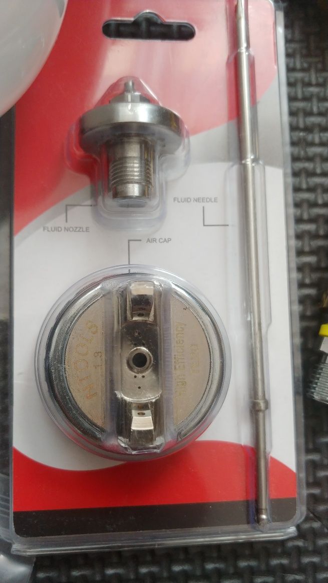 Pistolet lakierniczy ntools gti pro z dyszami 1.3+1.8