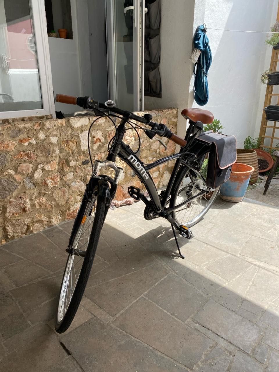 Bicicleta hybrid Moma