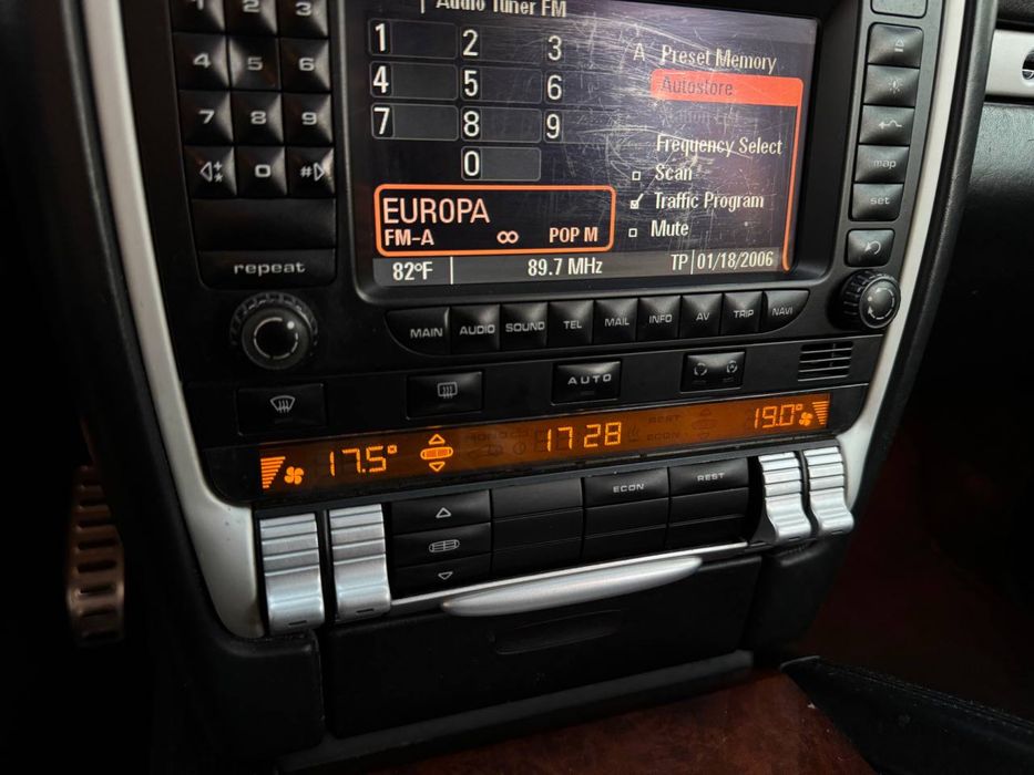 Продам Porsche Cayenne Turbo S 2007