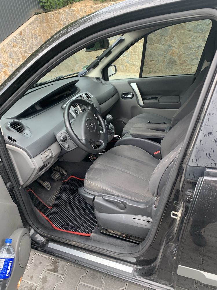 Renault megane scenic