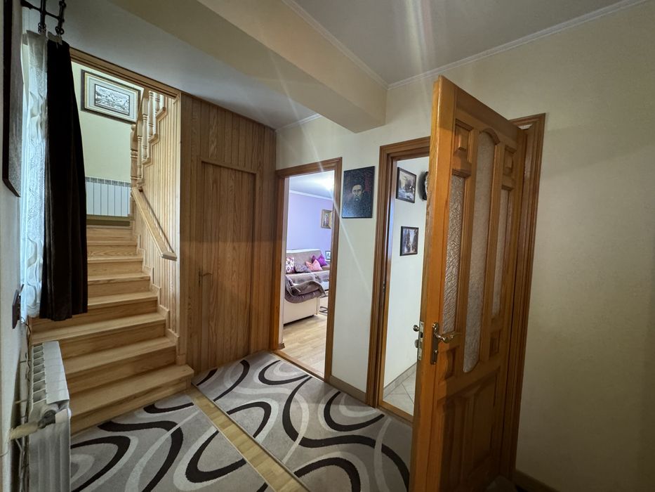 Будинок в м.Збараж продаж