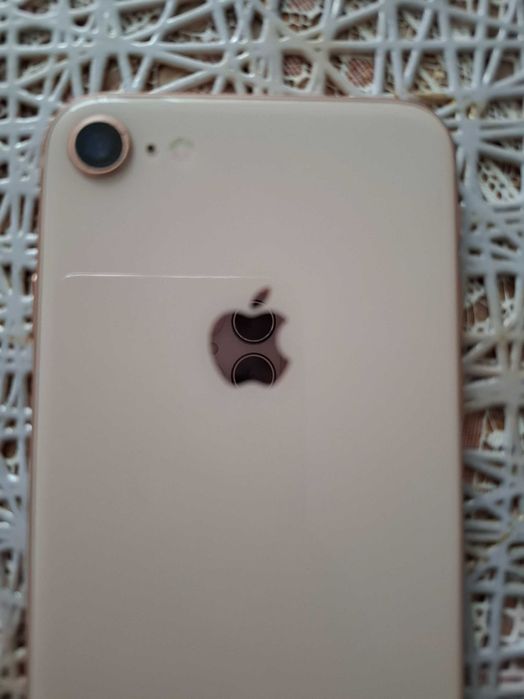 iPhone 8 Bardzo dobry stan